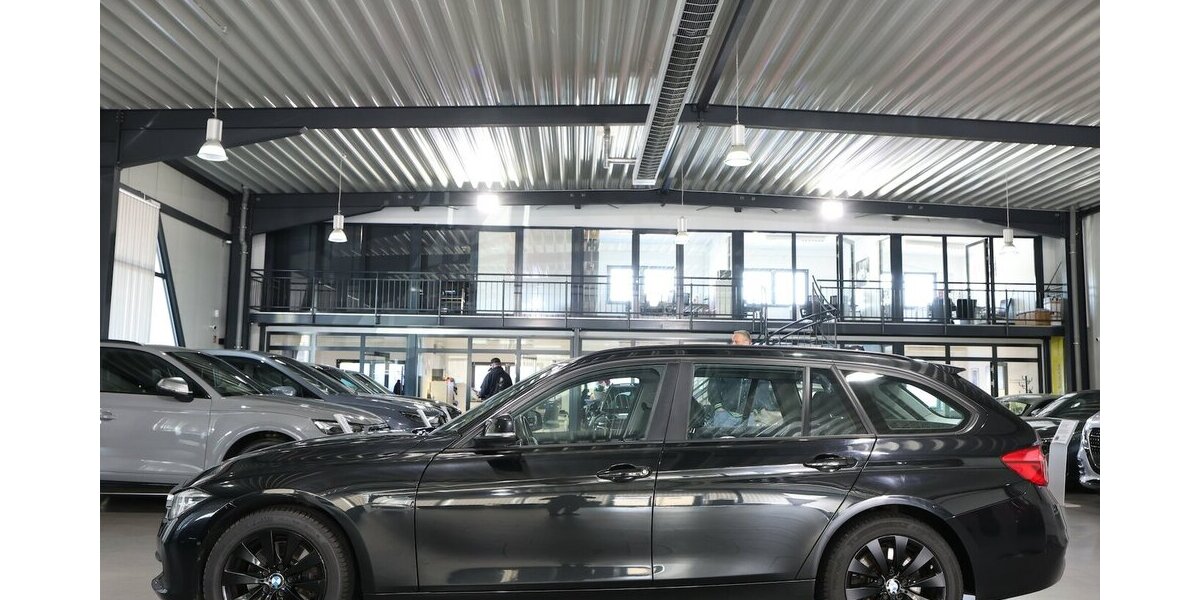 BMW 330d Touring xDrive Advantage / LED, HEAD-UP 227.000 km 11.666 &euro; Hamm 59077