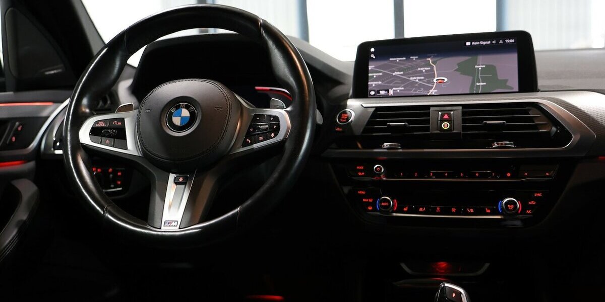 BMW X3 xDrive 20i WHITE M-SPORT-PAKET / PANORAMA 85.000 km 30.653 &euro; Hamm 59077