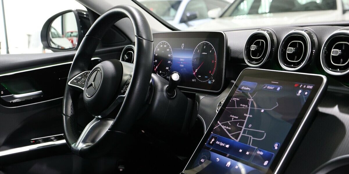 Mercedes-Benz C 220 T d AVANTGARDE BUSINESS NIGHT / MATRIX-LED 92.000 km 27.333 &euro; Hamm 59077