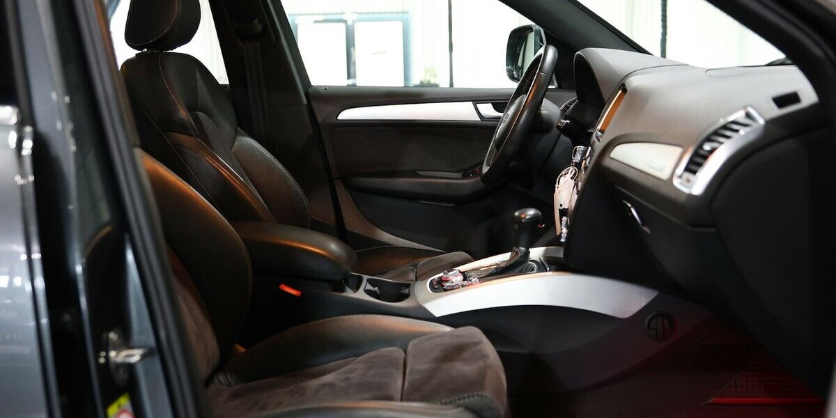 Audi Q5 2.0 TDI Q S-LINE SPORT / PANORAMA,LEDER,XENON 188.000 km 15.444 &euro; Hamm 59077