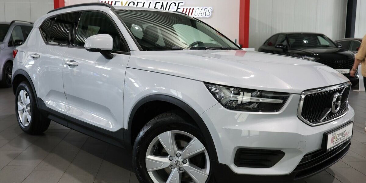 Volvo XC40 BUSINESS / VIRTUAL+NAVI+KAMERA / MATRIX 157.000 km 17.991 &euro; Hamm 59077