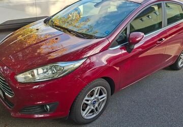 Ford Fiesta 128.000 km 5.500 &euro; Unna 59423