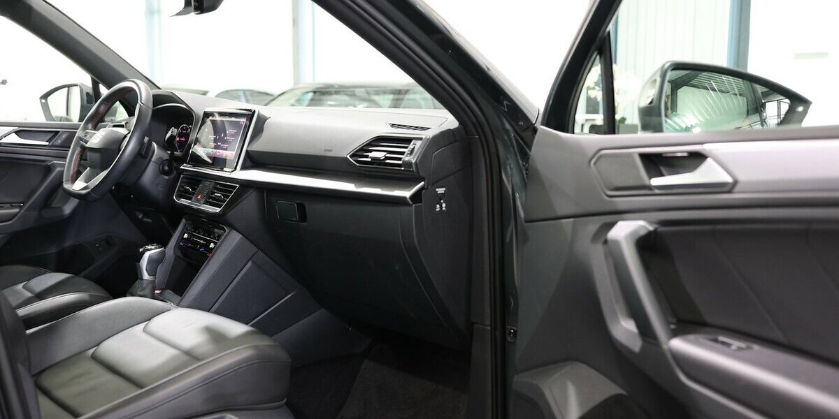Seat Tarraco 1.4 TSI e-Hybrid DSG FR-SPORT / PANORAMA 85.000 km 27.222 &euro; Hamm 59077