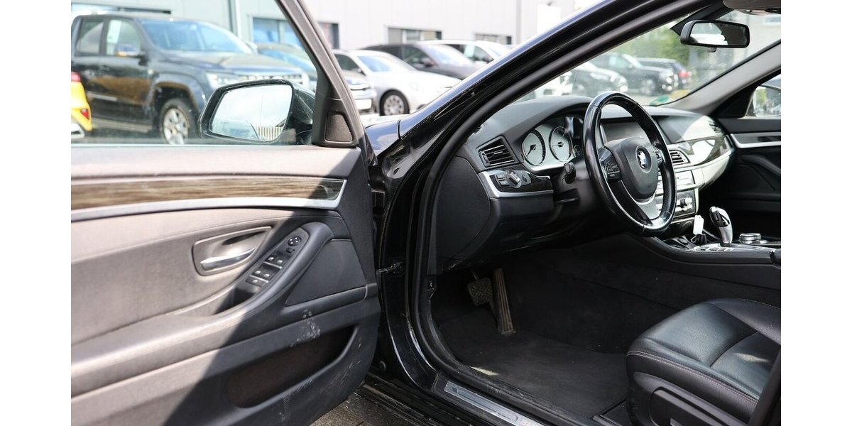 BMW 520d Touring BUSINESS LUXURY / LEDER, XENON 230.000 km 9.202 &euro; Hamm 59077