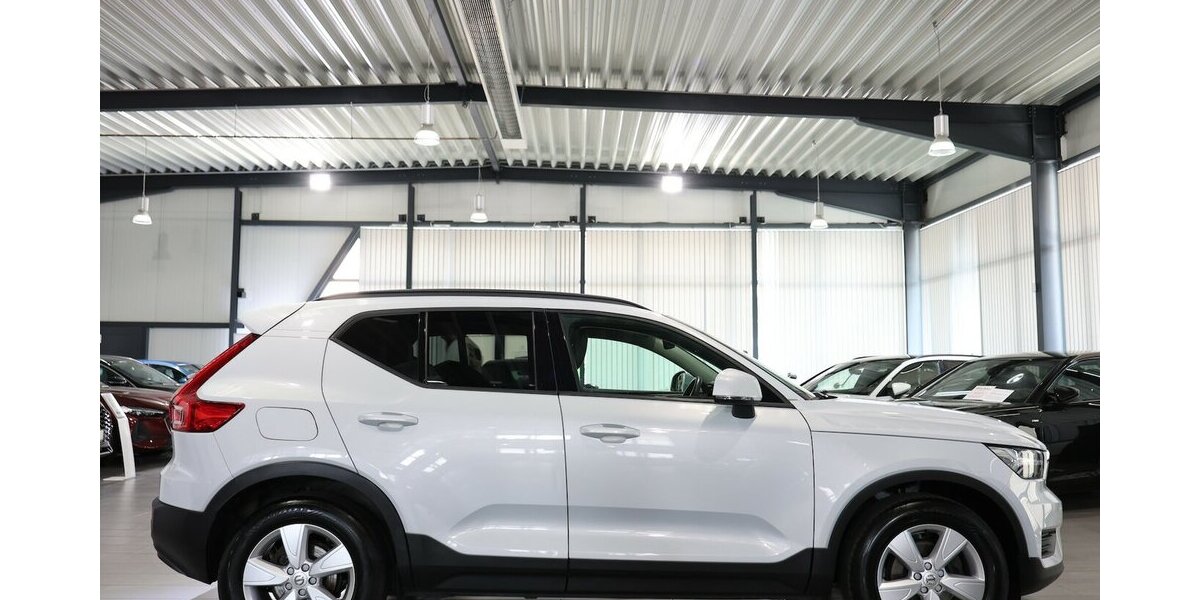 Volvo XC40 BUSINESS / VIRTUAL+NAVI+KAMERA / MATRIX 157.000 km 17.991 &euro; Hamm 59077