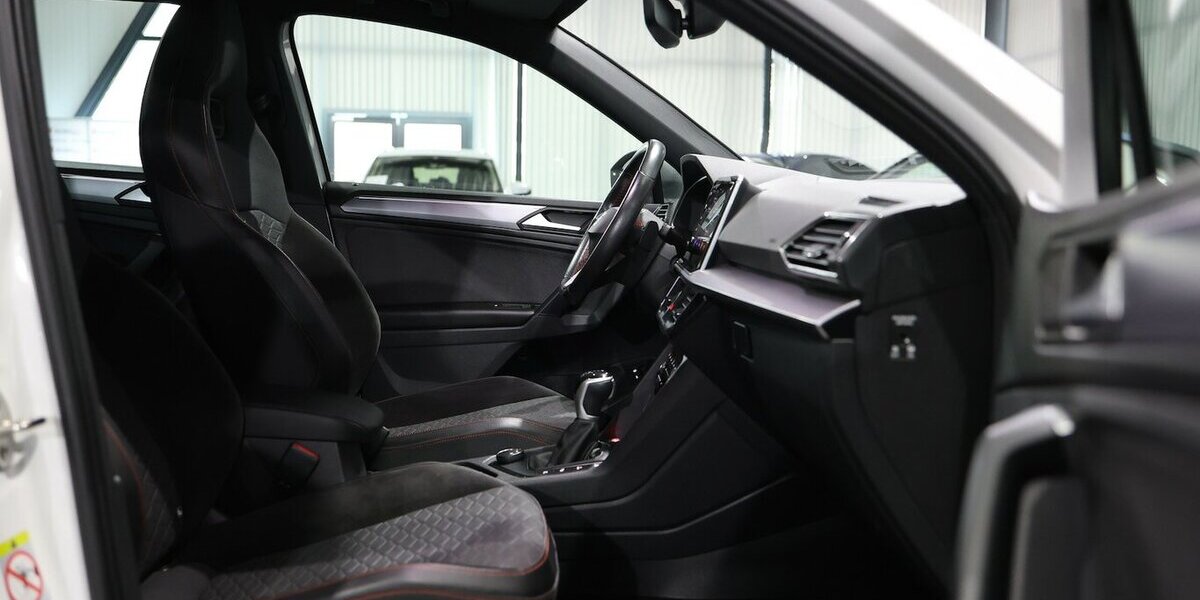 Seat Tarraco 1.4 TSI e-Hybrid FR-SPORT / PANORAMA,LED 134.000 km 25.444 &euro; Hamm 59077
