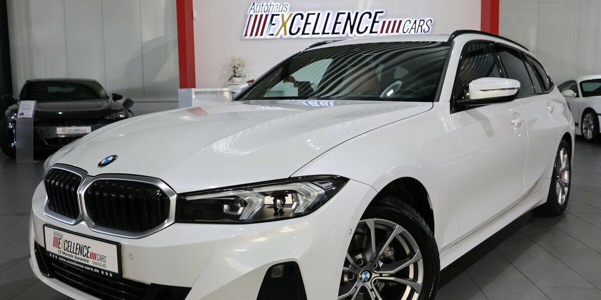 BMW 318d Touring SPORT WHITE & BROWN / CURCED, LED 100.000 km 24.766 &euro; Hamm 59077