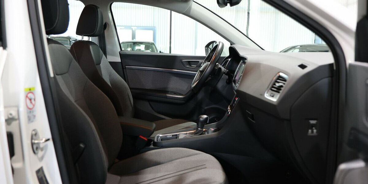 Seat Ateca 2.0 TDI DSG STYLE / BEATS / LED / AHK 92.000 km 19.777 &euro; Hamm 59077