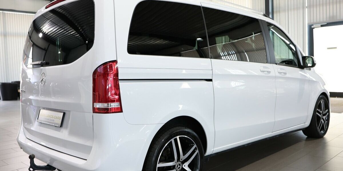 Mercedes-Benz V 300 d KOMPAKT / BETT+LIEGE / LED / NAVI+ / AHK 115.000 km 39.991 &euro; Hamm 59077