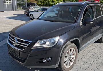 VW Tiguan 138.502 km 4.950 &euro; Hamm 59077