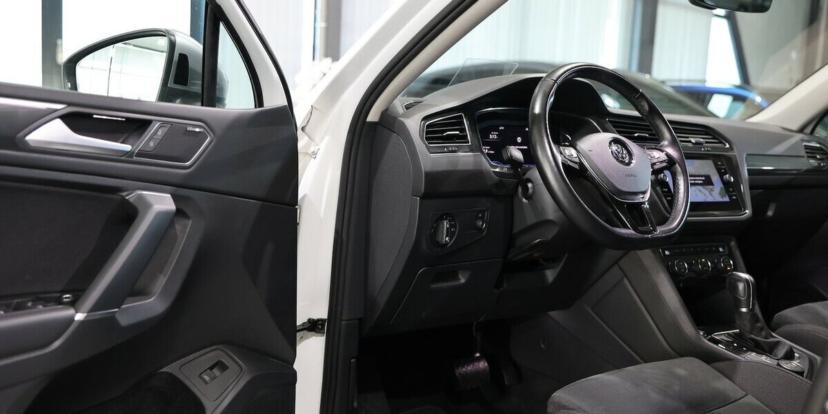 VW Tiguan Allspace 2.0 TSI 4M DSG HIGHLINE DYNAUDIO 100.000 km 25.991 &euro; Hamm 59077