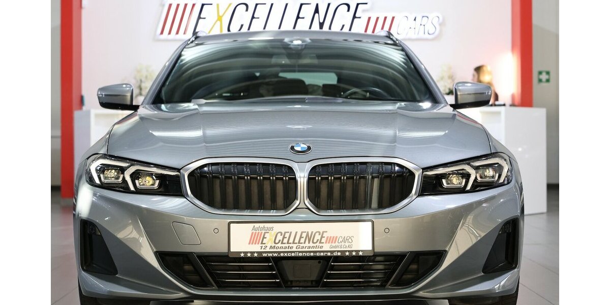 BMW 318d Touring ADVANTAGE CURVED+NAVI, LEDER, LED 67.000 km 25.999 &euro; Hamm 59077