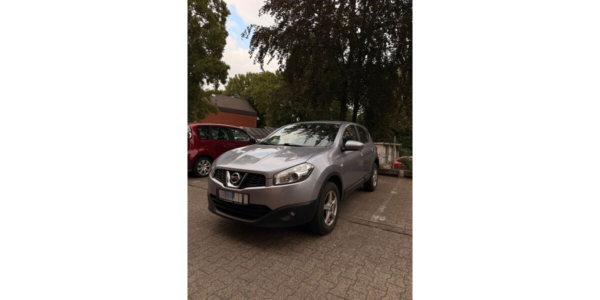 Nissan Qashqai 212.000 km 5.299 &euro; Hamm 59063
