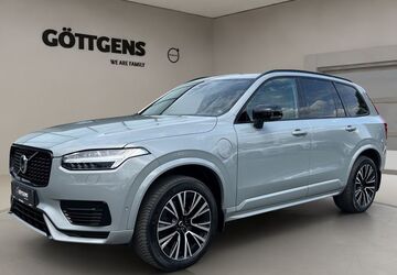 Volvo XC90 53.569 km 53.890 &euro; Soest 59494