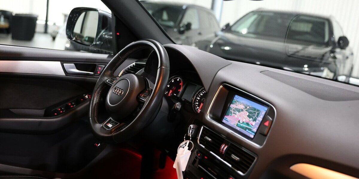 Audi Q5 2.0 TDI Q S-LINE SPORT / PANORAMA,LEDER,XENON 188.000 km 15.444 &euro; Hamm 59077