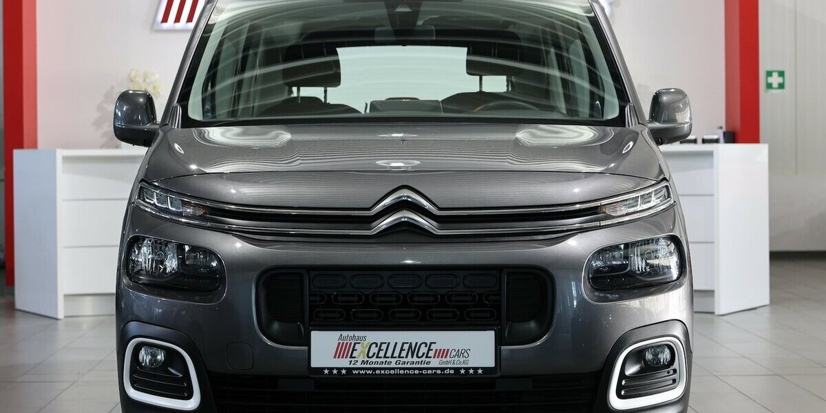 Citroen Berlingo 1.5 BLUE-HDI FEEL XL130 / 7-SITZER / 136.000 km 13.991 &euro; Hamm 59077