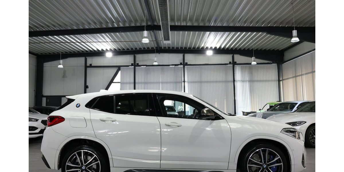 BMW X2 M35i xDrive M-SPORT WHITE / HEAD-UP / LED 114.000 km 23.345 &euro; Hamm 59077