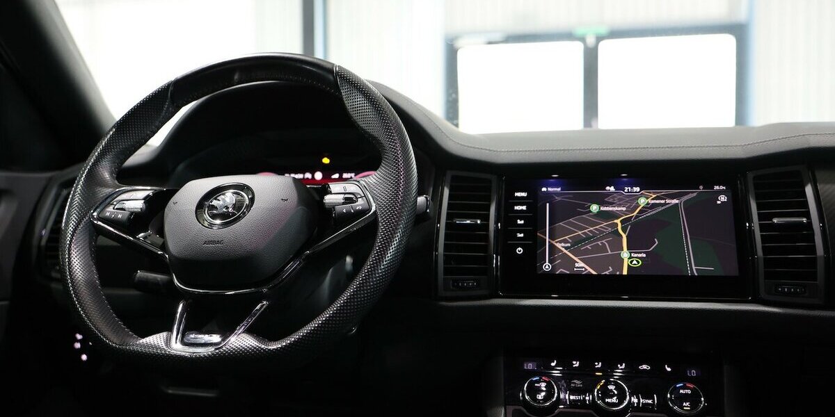 Skoda Kodiaq 2.0 TDI DSG 4x4 SPORTLINE BLACK 7-SITZER 153.000 km 31.777 &euro; Hamm 59077