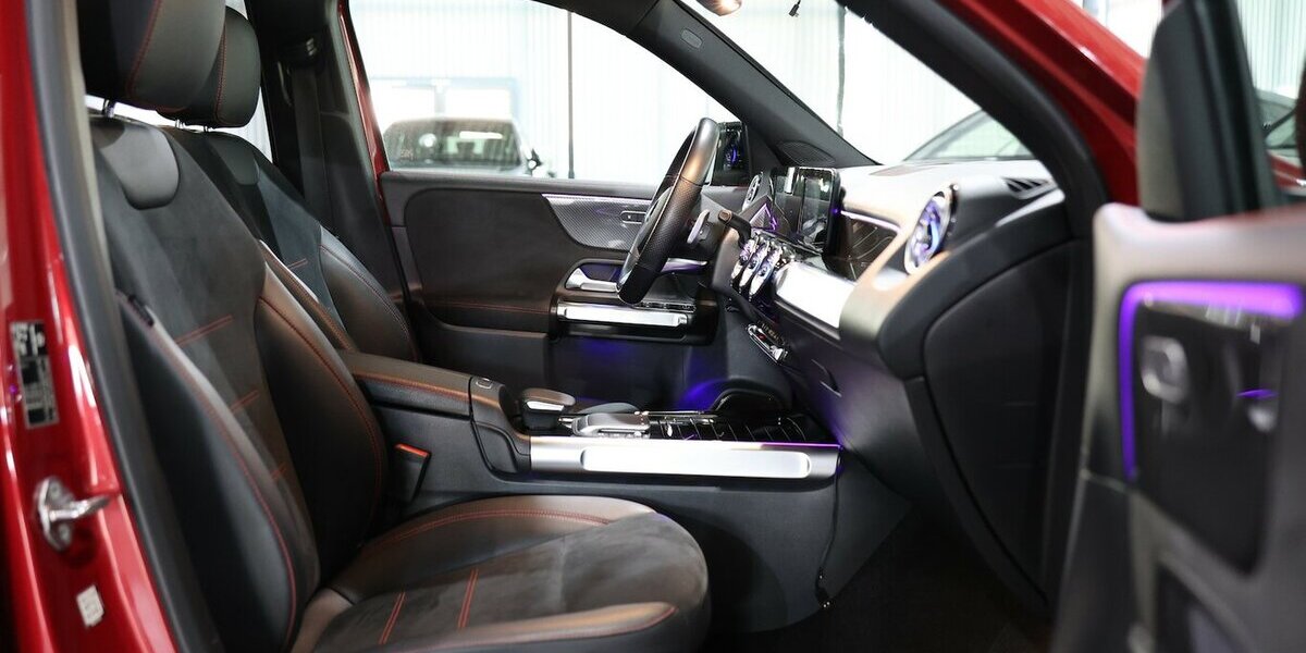 Mercedes-Benz GLB 220 d AMG-LINE SPORT NIGHT / PANORAMA / LED 162.000 km 28.444 &euro; Hamm 59077