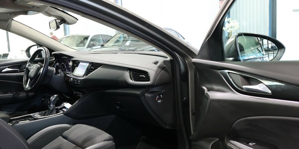 Opel Insignia ST 1.6 D BUSINESS INNOVATION / LED / 79.000 km 13.333 &euro; Hamm 59077