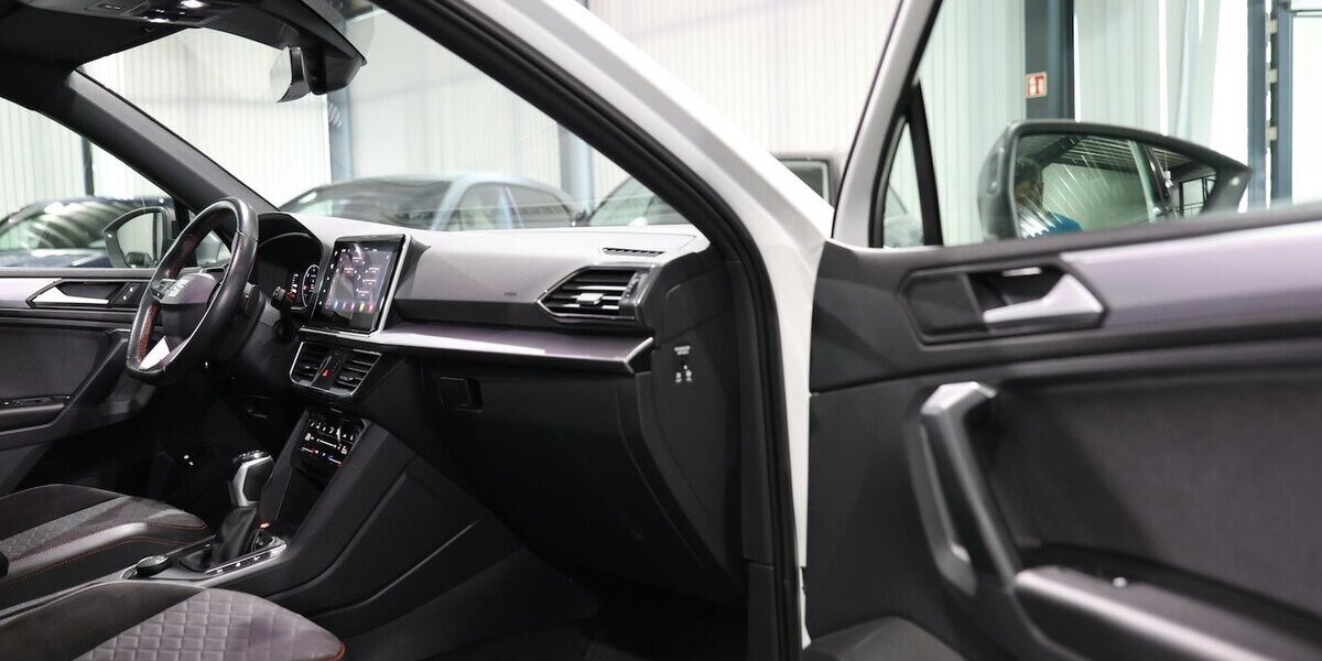 Seat Tarraco 1.4 TSI e-Hybrid FR-SPORT / PANORAMA,LED 134.000 km 25.444 &euro; Hamm 59077