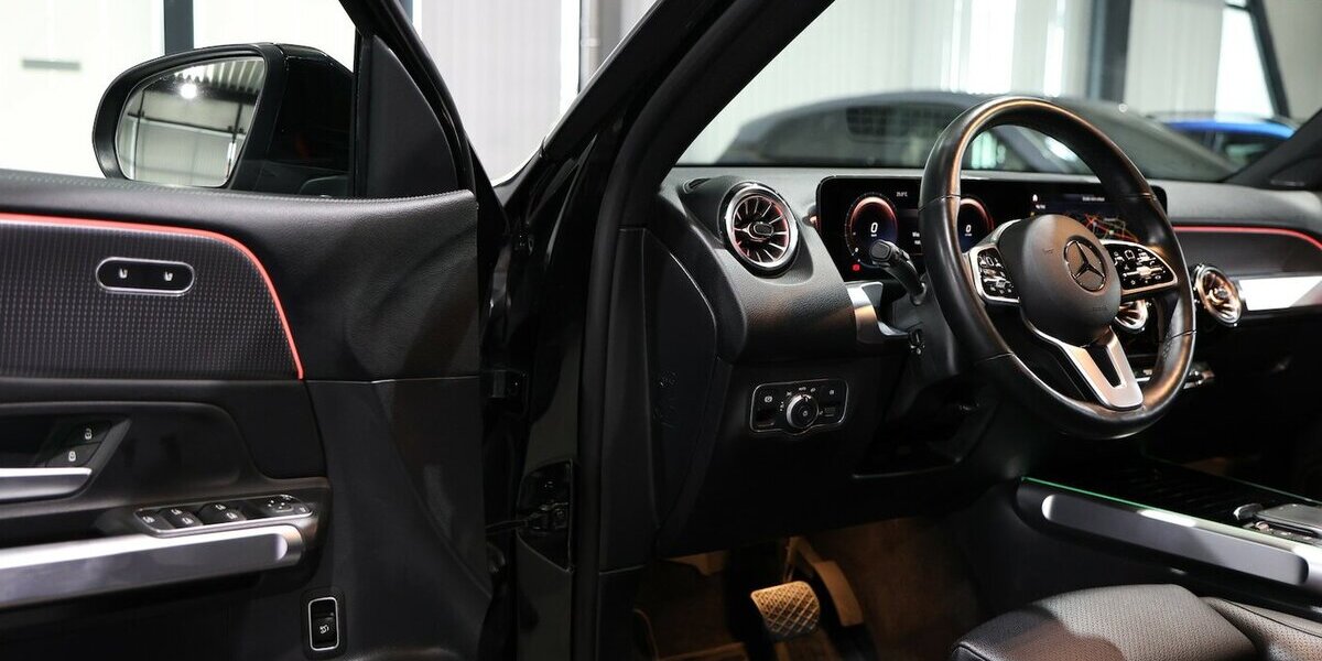 Mercedes-Benz GLB 200 d PROGRESSIVE SPORT NIGHT / LED / LEDER 179.000 km 22.444 &euro; Hamm 59077