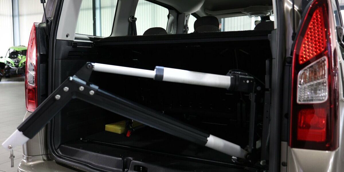 Citroen Berlingo Multispace 1.6 BlueHDI 100 Selection 75.000 km 11.555 &euro; Hamm 59077