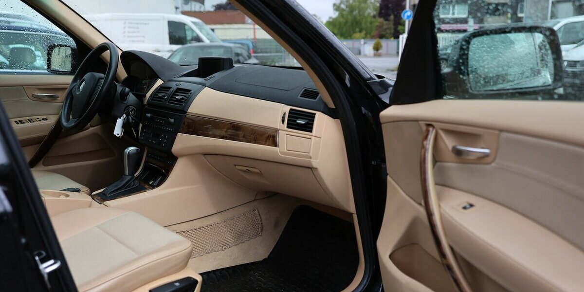 BMW X3 2.0d xDrive 120.000 km 5.902 &euro; Hamm 59077