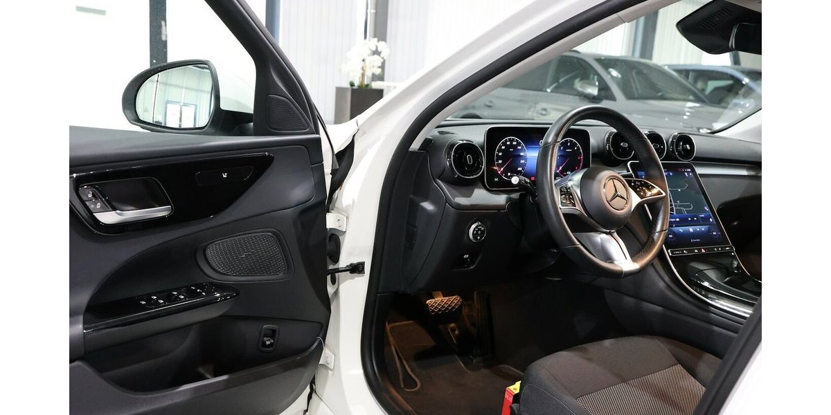 Mercedes-Benz C 220 d T BUSINESS WHITE / DISTRONIC+SPUR+TOTWIN 144.000 km 22.777 &euro; Hamm 59077