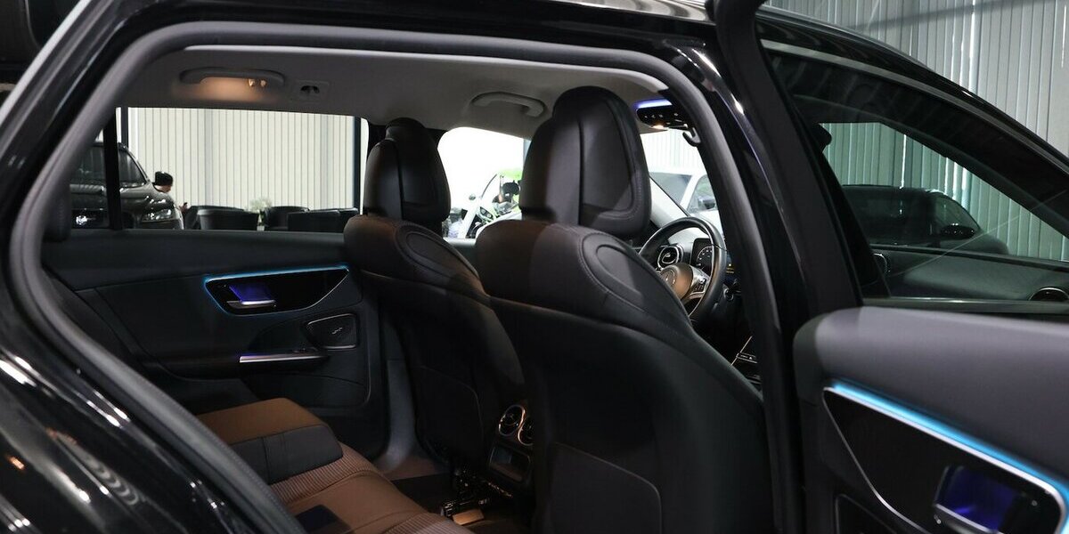 Mercedes-Benz C 200 d T AVANTGARDE / MATRIX-LED / LEDER / TOP 142.000 km 23.666 &euro; Hamm 59077