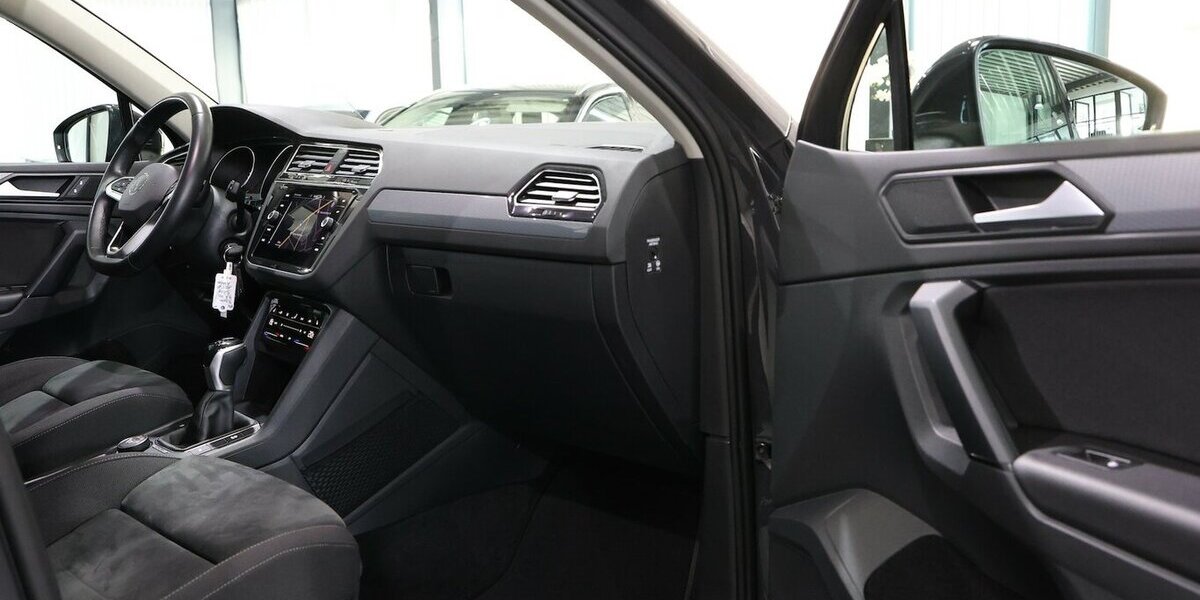 VW Tiguan 2.0 TDI DSG 4M IQ LIFE LED, HEAD-UP, NAVI 105.000 km 22.222 &euro; Hamm 59077