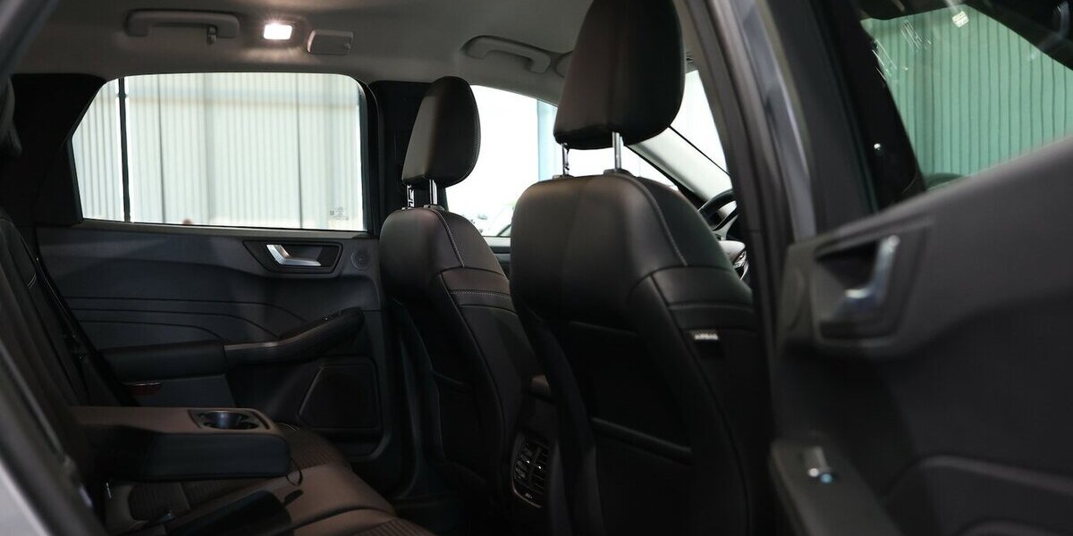 Ford Kuga 2.0 EB AWD TITANIUM-X / LED,HUD,AHK,B&O 109.000 km 20.777 &euro; Hamm 59077
