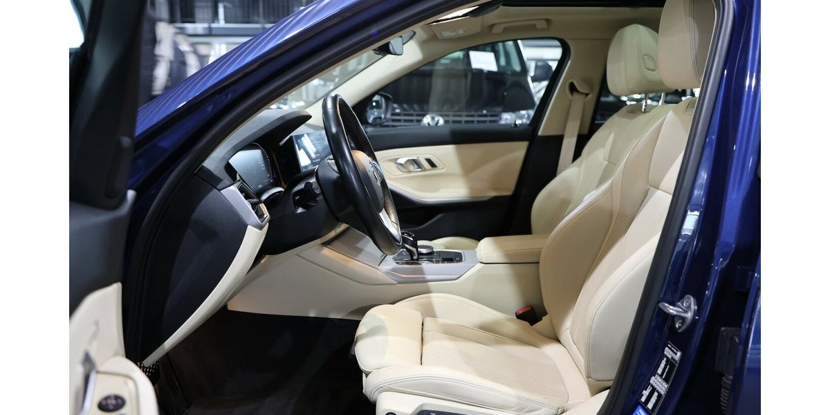 BMW 320d Touring SPORT BLUE & BEIGE / PANORAMA, LED 115.000 km 23.111 &euro; Hamm 59077