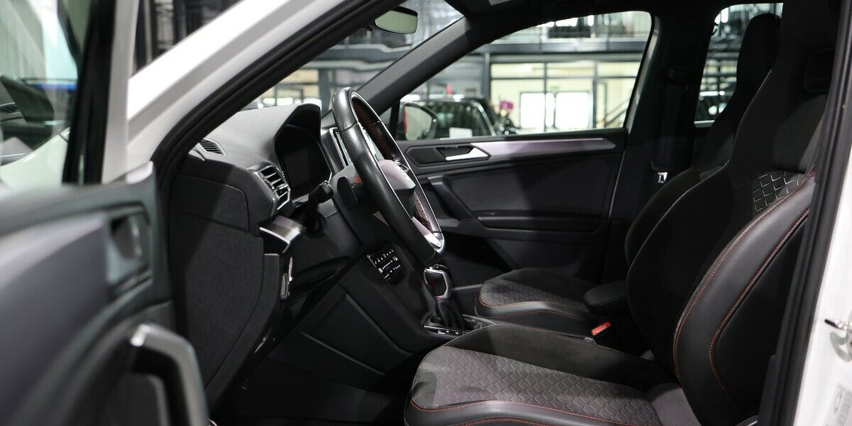 Seat Tarraco 1.4 TSI e-Hybrid FR-SPORT / PANORAMA,LED 134.000 km 25.444 &euro; Hamm 59077