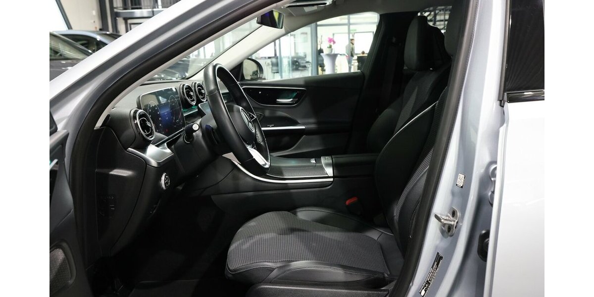 Mercedes-Benz C 220 T d AVANTGARDE BUSINESS NIGHT / MATRIX-LED 92.000 km 27.333 &euro; Hamm 59077