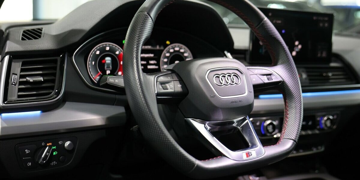 Audi SQ5 SPORTBACK 3.0 TDI Q S-LINE BLACK / PANO, B&O 96.000 km 45.555 &euro; Hamm 59077