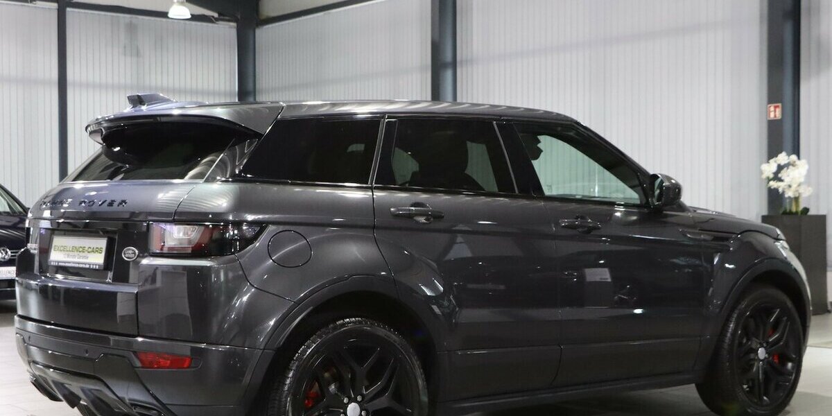 Land Rover Range Rover Evoque D240 HSE R-DYNAMIC / PANORAMA 135.000 km 18.991 &euro; Hamm 59077
