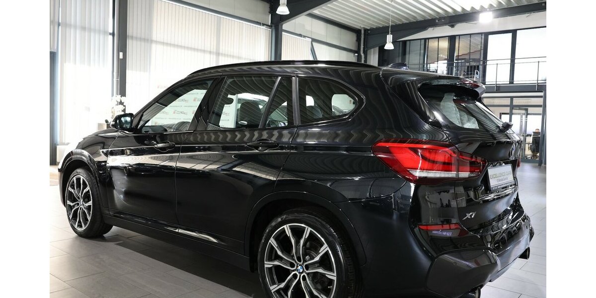 BMW X1 xDrive 20d M-SPORT SHADOW PANORAMA, LED 113.000 km 27.555 &euro; Hamm 59077
