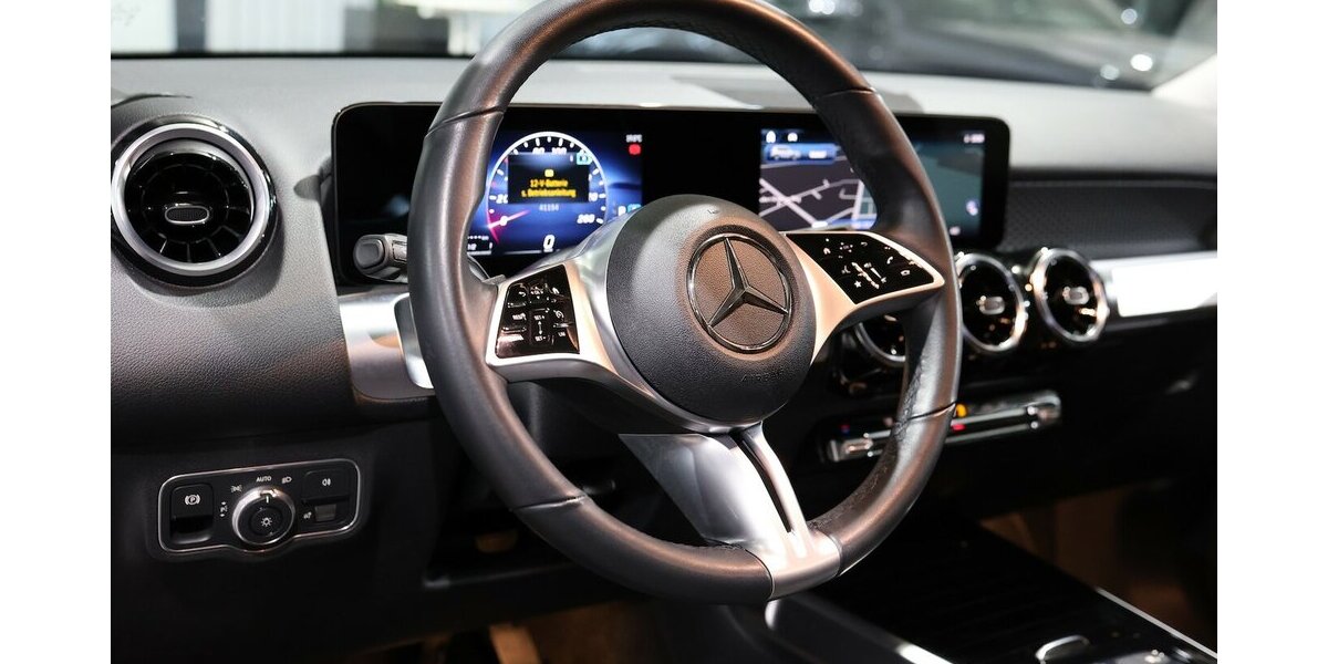 Mercedes-Benz GLB 200 d 4MATIC PROGRESSIVE-LINE SPORT WIDE 40.000 km 35.444 &euro; Hamm 59077