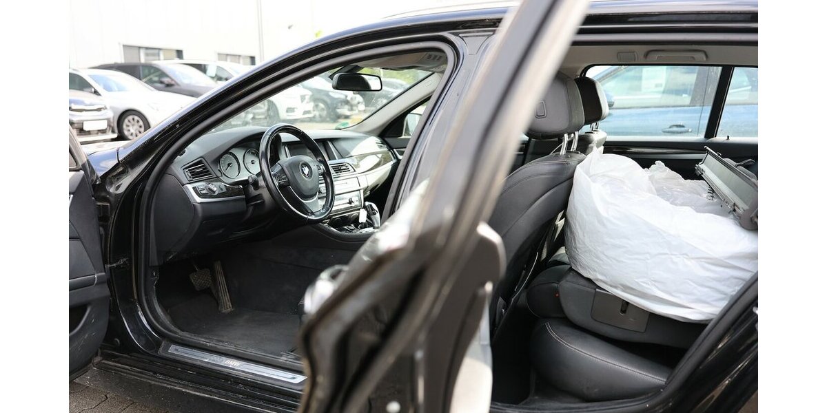 BMW 520d Touring BUSINESS LUXURY / LEDER, XENON 230.000 km 9.202 &euro; Hamm 59077