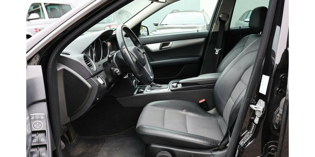 Mercedes-Benz C 200 T CDI BE AVANTGARDE / LEDER, NAVI+ 250.000 km 4.502 &euro; Hamm 59077