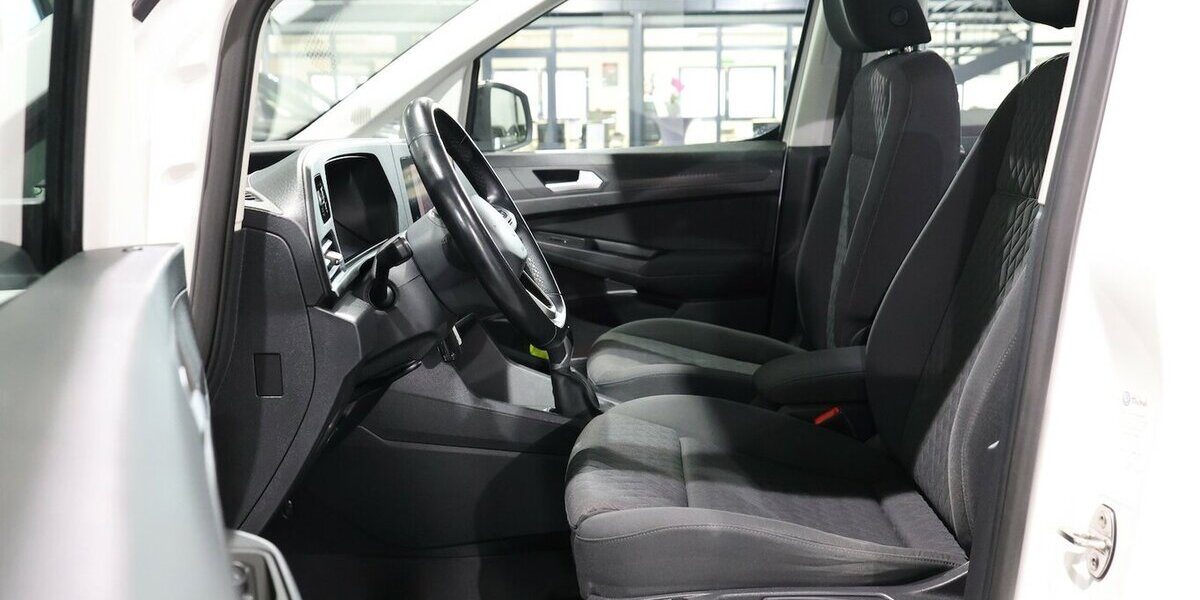 VW Caddy Maxi KOMBI 2.0 TDI 4M LIFE IQ ALLRAD OPTIK 95.000 km 25.444 &euro; Hamm 59077