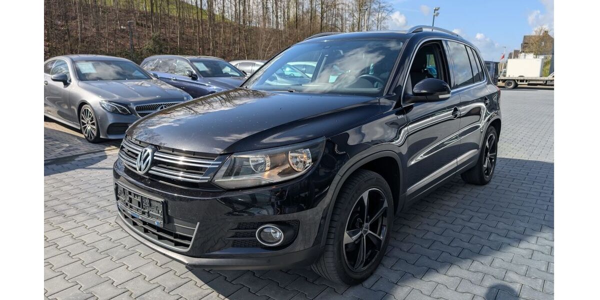 VW Tiguan 212.382 km 8.950 &euro; Hamm 59077