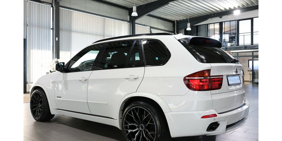 BMW X5 M xDrive50i WHITE M-SPORTPAKET / PANORAMA 66.000 km 17.502 &euro; Hamm 59077