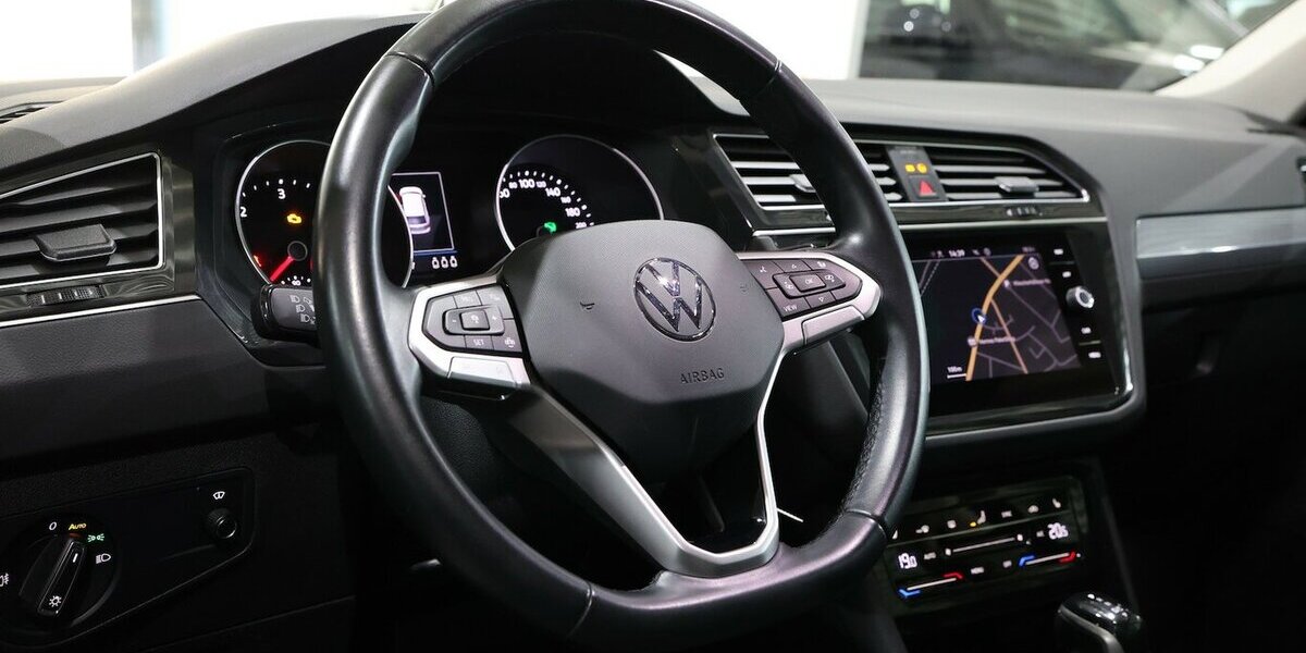 VW Tiguan 2.0 TDI DSG 4M IQ LIFE LED, HEAD-UP, NAVI 105.000 km 22.222 &euro; Hamm 59077