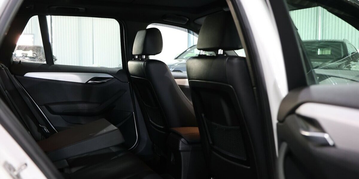 BMW X1 xDrive 25i BUSINESS SPORT SHADOW / PANORAMA / 115.000 km 12.555 &euro; Hamm 59077