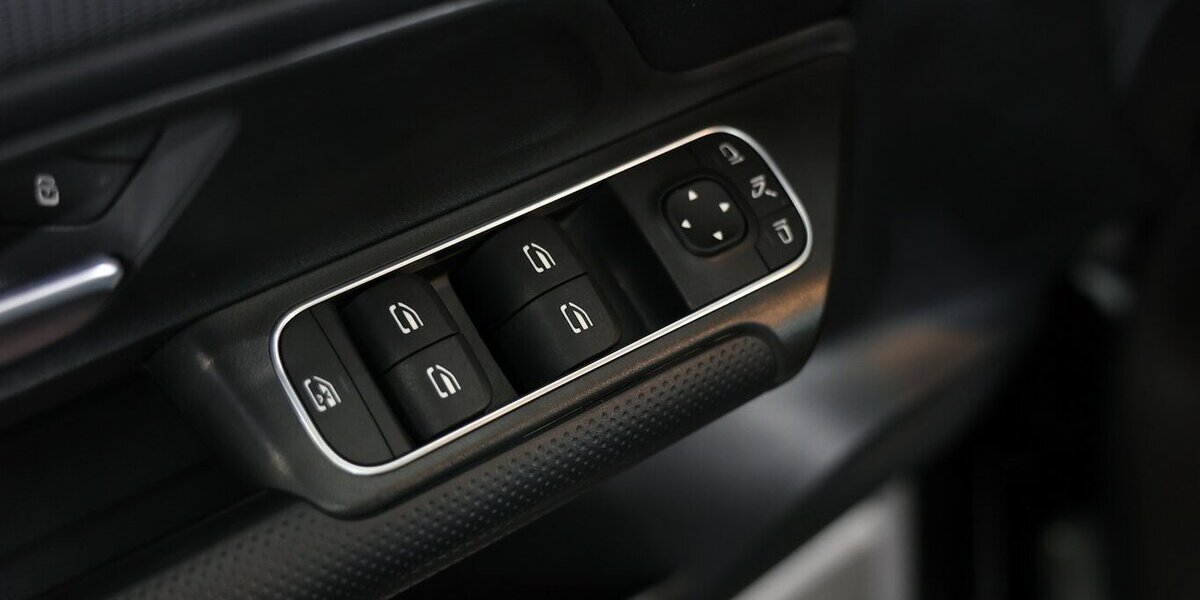 Mercedes-Benz GLB 200 d BUSINESS / PANORAMA, DISTRONIC, LEDER 36.000 km 32.991 &euro; Hamm 59077