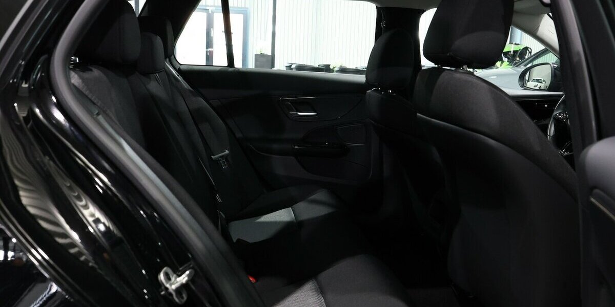 Mercedes-Benz C 220 d T BUSINESS MATRIX-LED, NAVI+KAMERA+APPLE 16.000 km 29.991 &euro; Hamm 59077