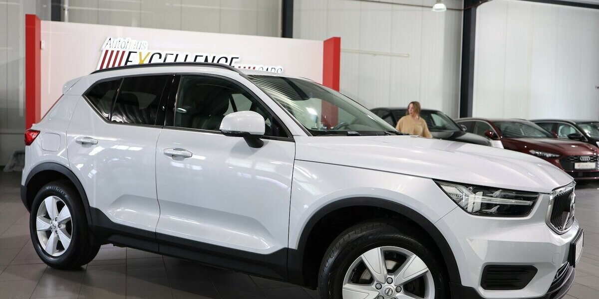 Volvo XC40 BUSINESS / VIRTUAL+NAVI+KAMERA / MATRIX 157.000 km 17.991 &euro; Hamm 59077