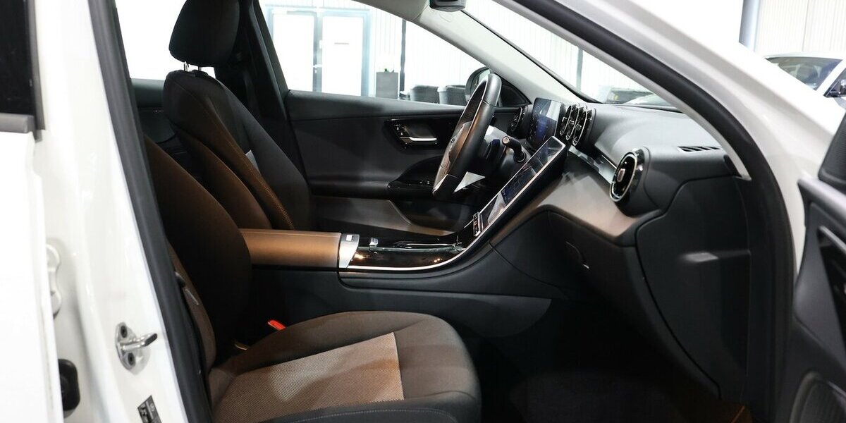 Mercedes-Benz C 220 d T BUSINESS WHITE / DISTRONIC+SPUR+TOTWIN 144.000 km 22.777 &euro; Hamm 59077